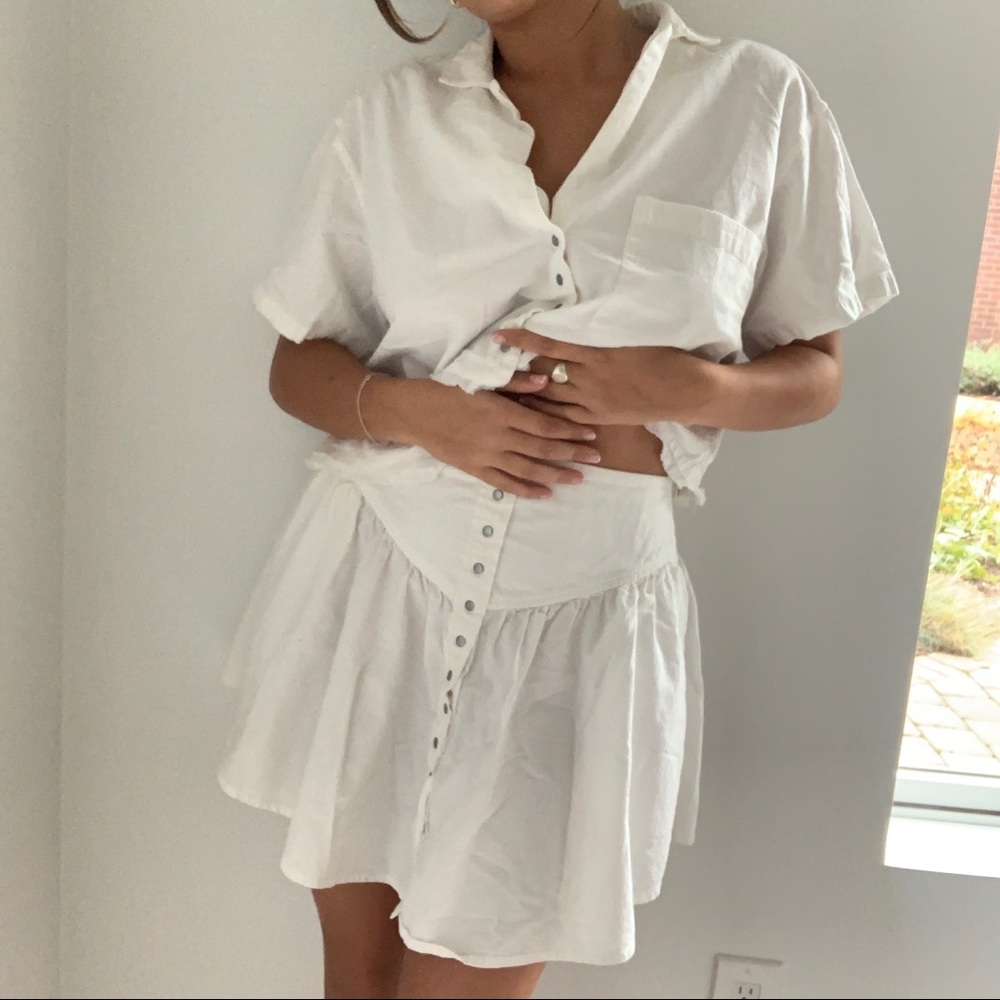 Cropped Linen Short Sleeve Button Down